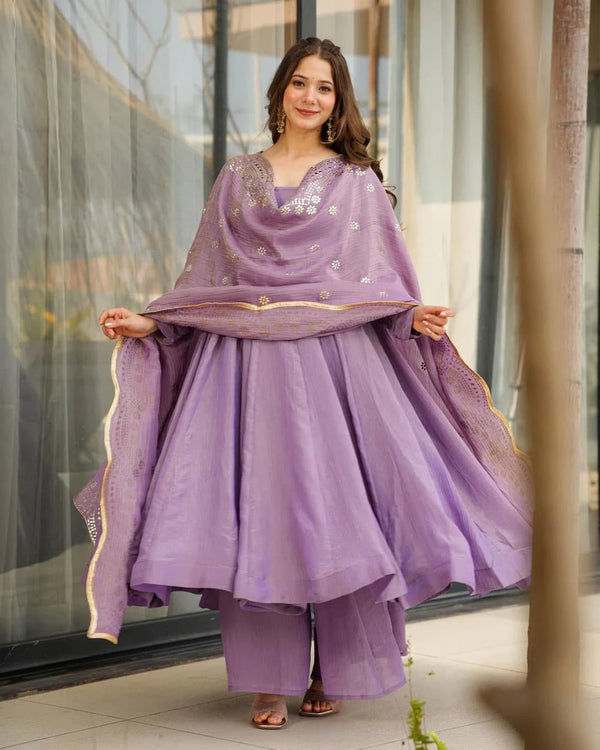 Luxe Crushed Chinon Anarkali Suit Embroidered Dupatta
