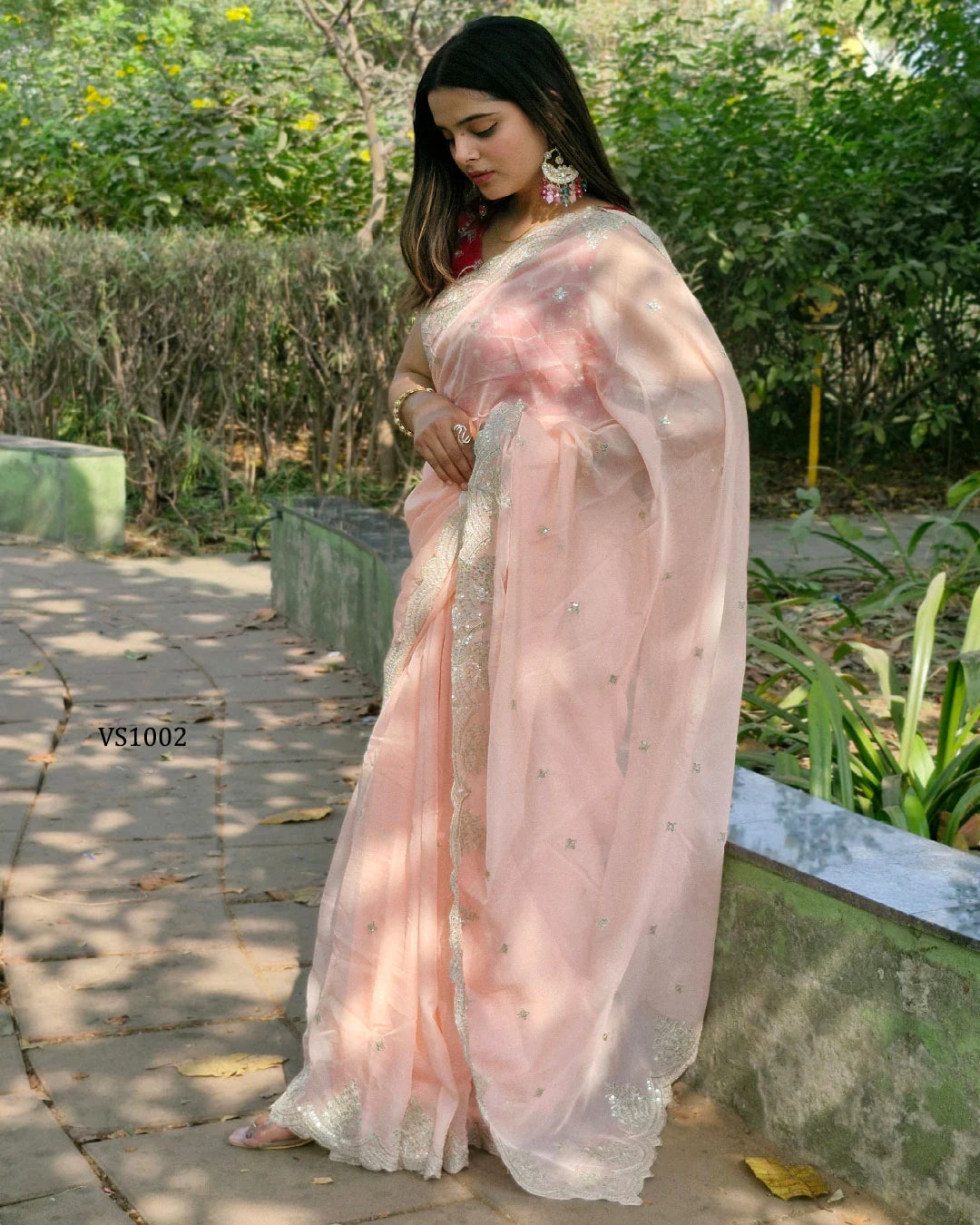 Elegant Organza Sequin Saree with Contrast Blouse for Parties