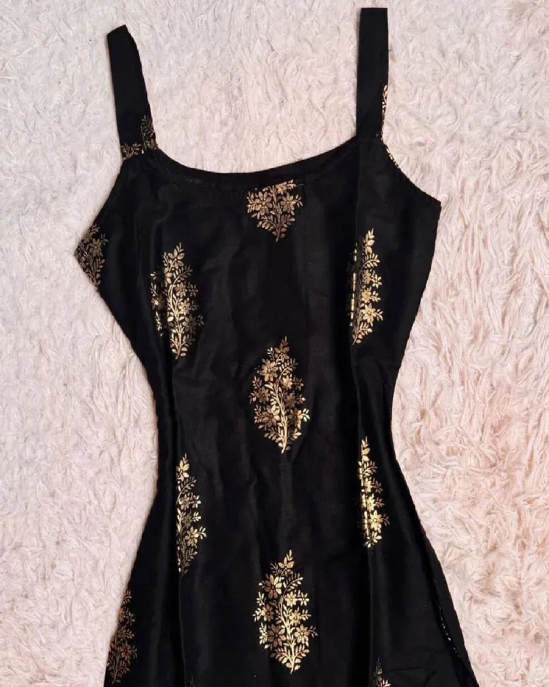 Sleeveless Foil Leaf Print Rayon Daily Wear Kurti