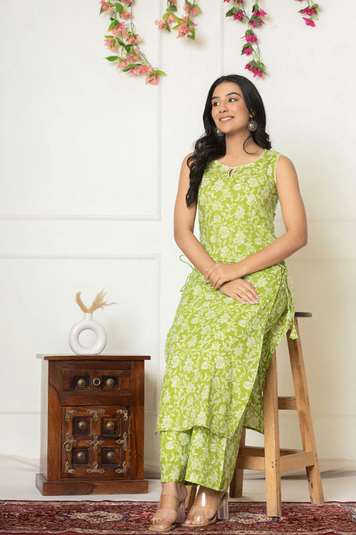 Lime Green Floral Printed Sleeveless Cotton Kurta Set for - Front View